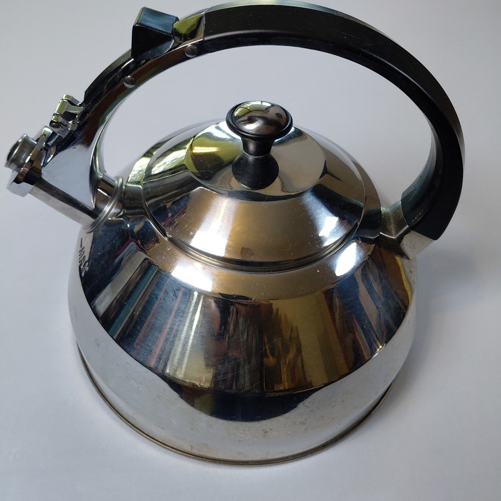 Palm Restaurant Stainless Steel Whistling Tea Kettle 2 Qt  Induction Compatible